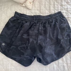 Black Camo 4” Hotty Hot Lululemom shorts